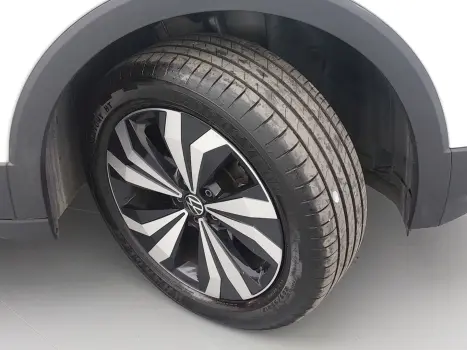 T-CROSS 1.0 200 TSI TOTAL FLEX AUTOMÁTICO