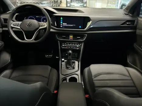 TAOS 1.4 250 TSI TOTAL FLEX HIGHLINE AUTOMÁTICO