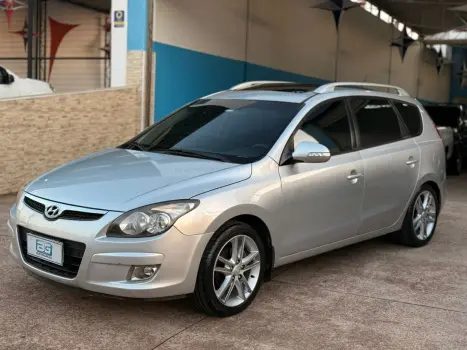 Hyundai i30cw 2.0 16V 145cv Aut. 5p 4 portas