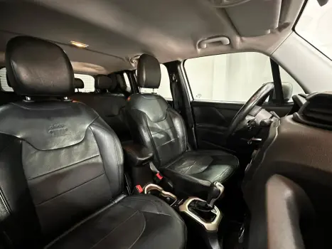 Renegade 1.8 16V 4P FLEX LONGITUDE AUTOMÁTICO