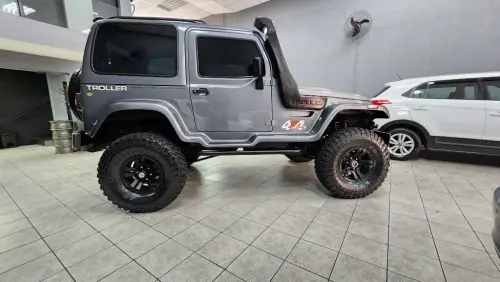 T-4 4x4 3.0 TB Int. Cap. Rígida Diesel