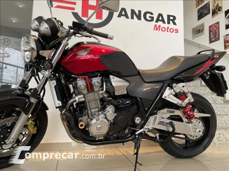 CB 1300 F SUPER FOUR