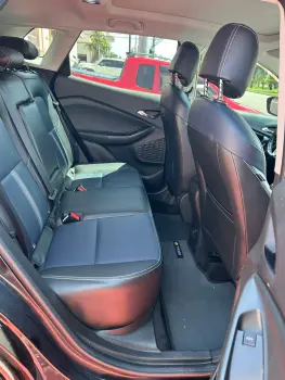 TRACKER 1.2 Turbo Premier