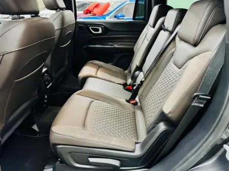 COMMANDER OVERLAND T270 1.3 TB FLEX AUT