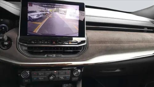 COMMANDER 1.3 T270 TURBO FLEX OVERLAND AT6