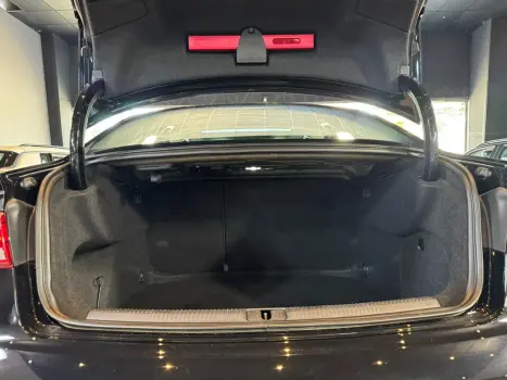 A3 2.0 TFSI Sedan Ambition 16V