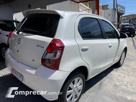 ETIOS HATCH - 1.5 X PLUS 16V 4P AUTOMÁTICO