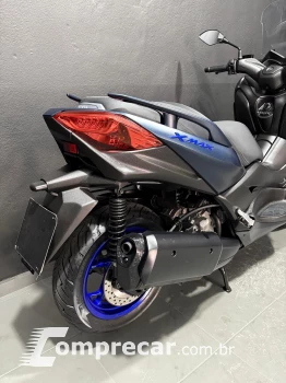 XMAX 250 ABS