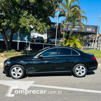 Mercedes-Benz C 200 2.0 CGI Avantgarde 16V 4 portas