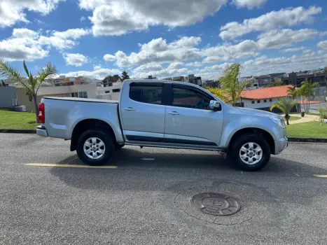 S10 2.4 MPFI LT 4X2 CD 8V FLEX 4P MANUAL