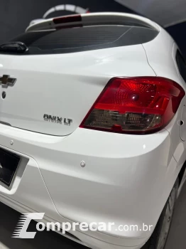 ONIX HATCH LT 1.0 8V FlexPower 5p Mec.