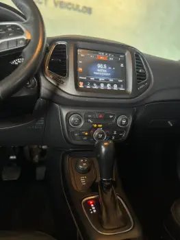 COMPASS 2.0 16V Longitude 4X4