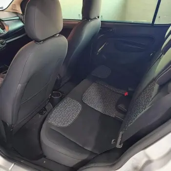 FIAT UNO ATTRACTIVE 1.0