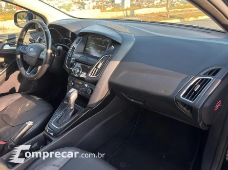 FOCUS 2.0 TITANIUM PLUS FASTBACK 16V FLEX 4P POWERSHIFT