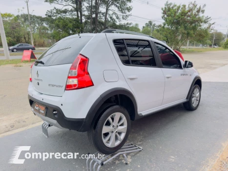 SANDERO 1.6 16V SCE Stepway