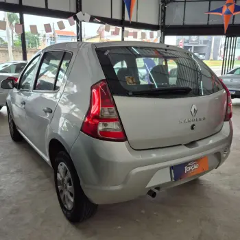 SANDERO Authentique Hi-Flex 1.0 16V 5p