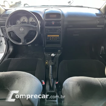 Astra Sed. Advant. 2.0 8V MPFI FlexP. 4p