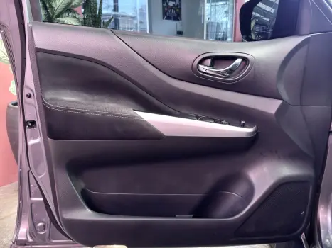 FRONTIER 2.3 16V TURBO DIESEL SE CD 4X4 AUTOMÁTICO