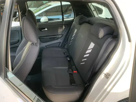 Fox RUN 1.6 Flex 8V 5p