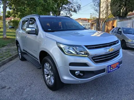 CHEVROLET TRAILBLAZER 2.8 LTZ 4X4 16V Turbo 4 portas
