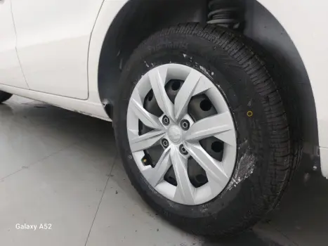 VOYAGE 1.0 12V MPI TOTALFLEX 4P MANUAL