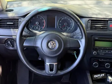 JETTA 2.0 COMFORTLINE FLEX 4P TIPTRONIC