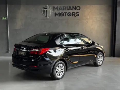 HB20S 1.6 COMFORT PLUS 16V FLEX 4P AUTOMÁTICO