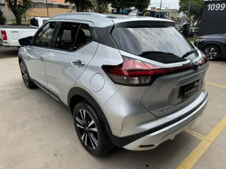 Kicks 1.6 16V Flexstart Exclusive Xtronic