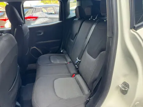 RENEGADE 1.8 16V Longitude