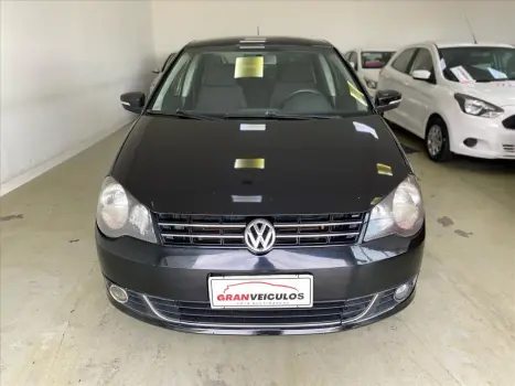 POLO SEDAN 1.6 MI COMFORTLINE 8V FLEX 4P AUTOMATI
