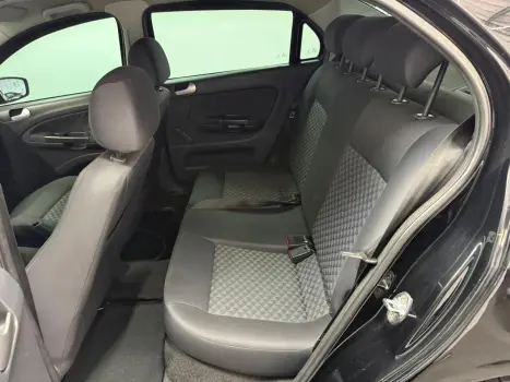 VOYAGE 1.0/1.0 City Mi Total Flex 8V 4p