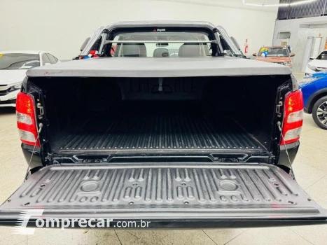 TRITON HPE-S 2.4 CD 4x4 TB DIESEL AUT.