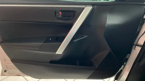 TOYOTA COROLLA 2.0 XEI 16V