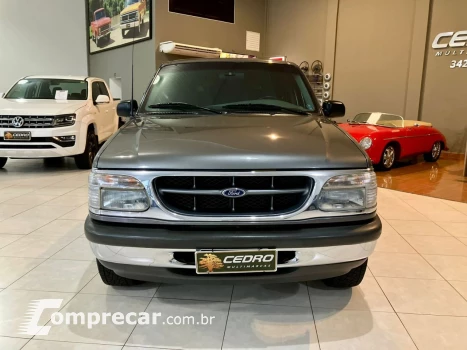 Explorer 4.0 V6 24V XLT AUTOMÁTICO