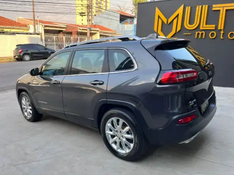 Cherokee Limited 3.2 4x4 V6 Aut.