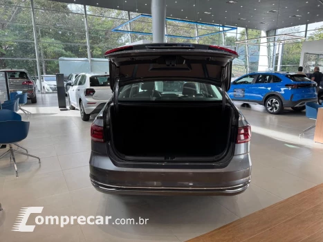 Virtus 1.0 4P 200 TSI FLEX HIGHLINE AUTOMÁTICO