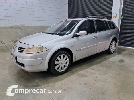 Renault Mégane 1.6 Dynamique Grand Tour 16V Flex 4P Manual 4 portas