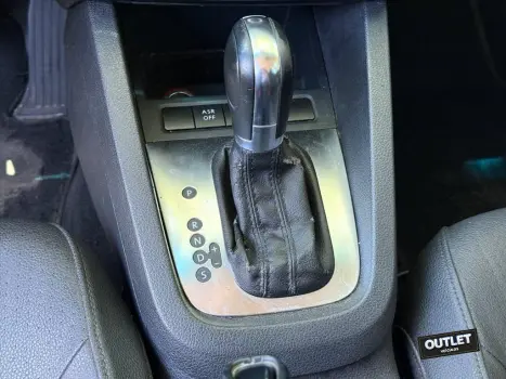 JETTA 2.0 COMFORTLINE FLEX 4P TIPTRONIC