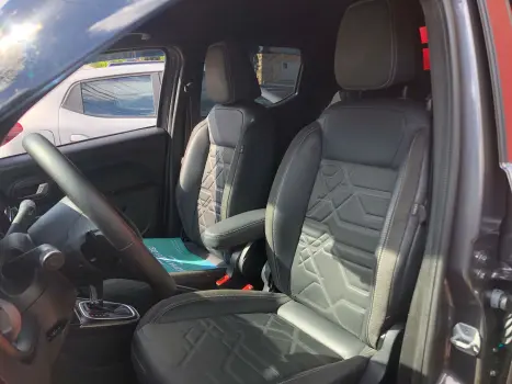 Strada 1.3 Firefly Flex Volcano Cd Cvt