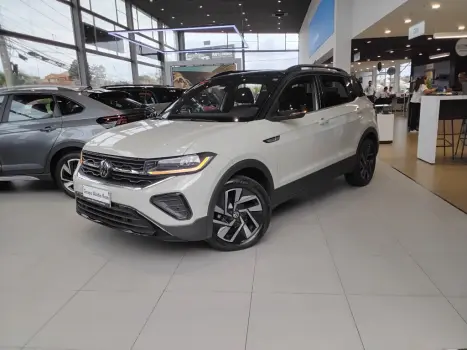 Volkswagen T-CROSS 1.4 250 TSI TOTAL FLEX HIGHLINE AUTOMÁTICO 4 portas