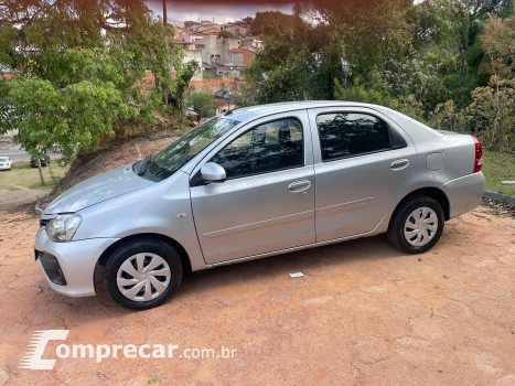 ETIOS 1.5 X Sedan 16V