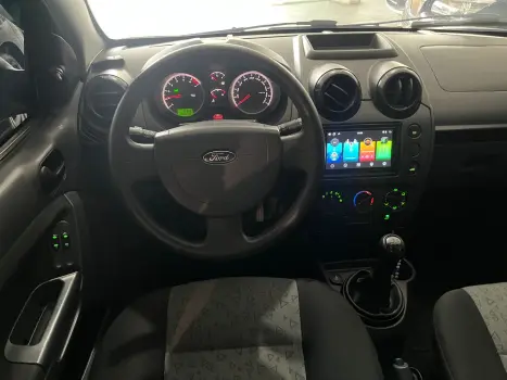 FIESTA 1.6 SE Sedan 16V