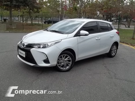 Toyota YARIS 1.5 16V XS Multidrive 4 portas