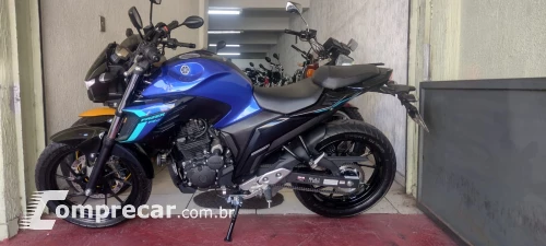 Yamaha FZ 25 Fazer ABS