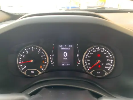 Renegade T270 1.3 TB 4x2 Flex Aut.