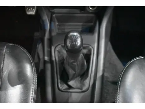 PAJERO TR4 - 2.0 4X2 16V 140CV 4P MANUAL