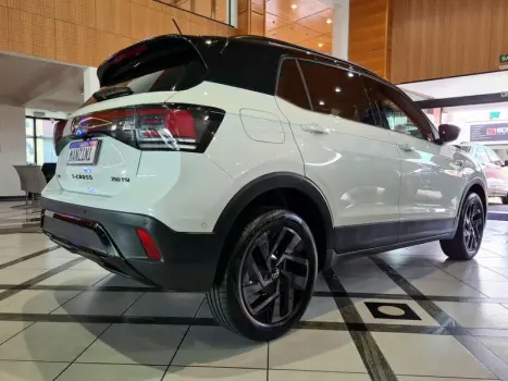 T-CROSS HIGHLINE 1.4 TSI FLEX 16V 5P AUT