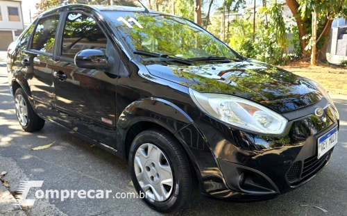 FIESTA 1.6 Rocam Sedan 8V