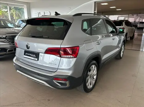 TAOS 1.4 250 TSI TOTAL FLEX COMFORTLINE AUTOMÁTICO