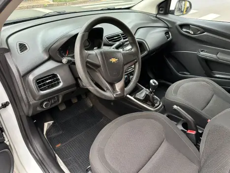 ONIX HATCH LT 1.0 8V FlexPower 5p Mec.